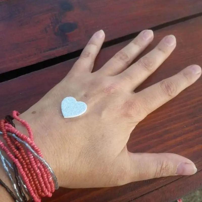 gabi biedermann hand Gabi Biedermann Hand